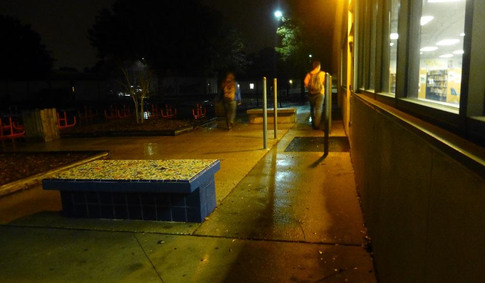 Students dodge raindrops