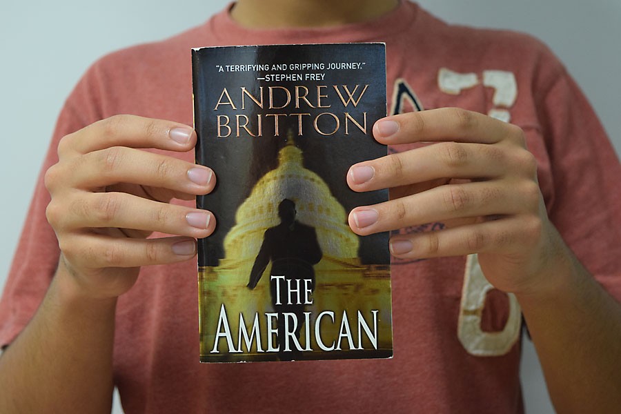 Book Review: The clandestine story of “The American”