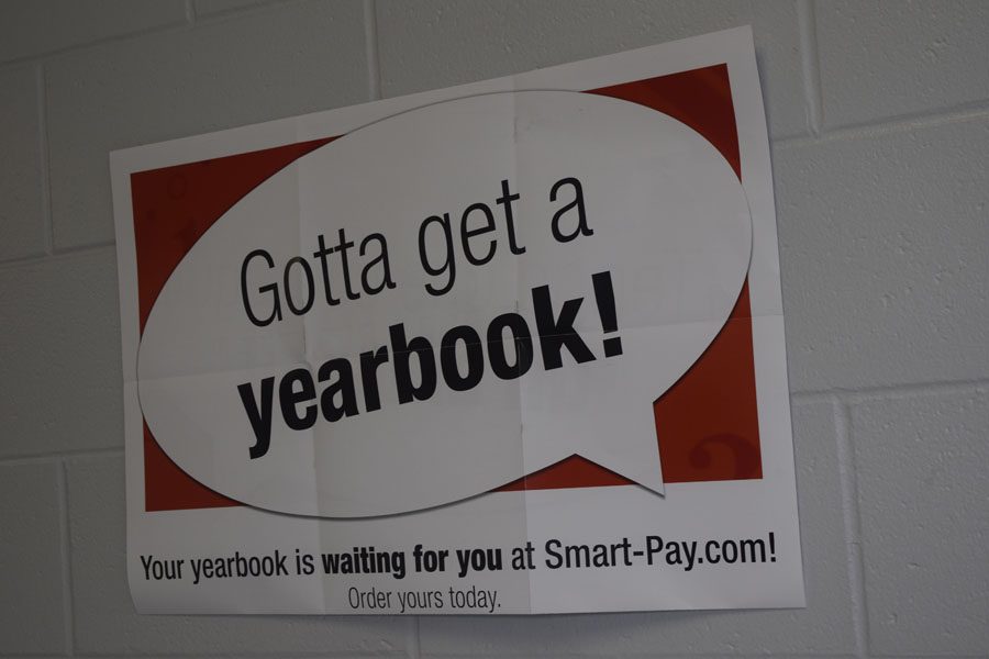 There's still a chance to get your 2020-2021 yearbook.