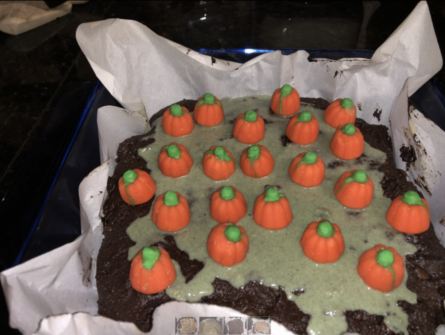 Final product of the pumpkin patch brownies