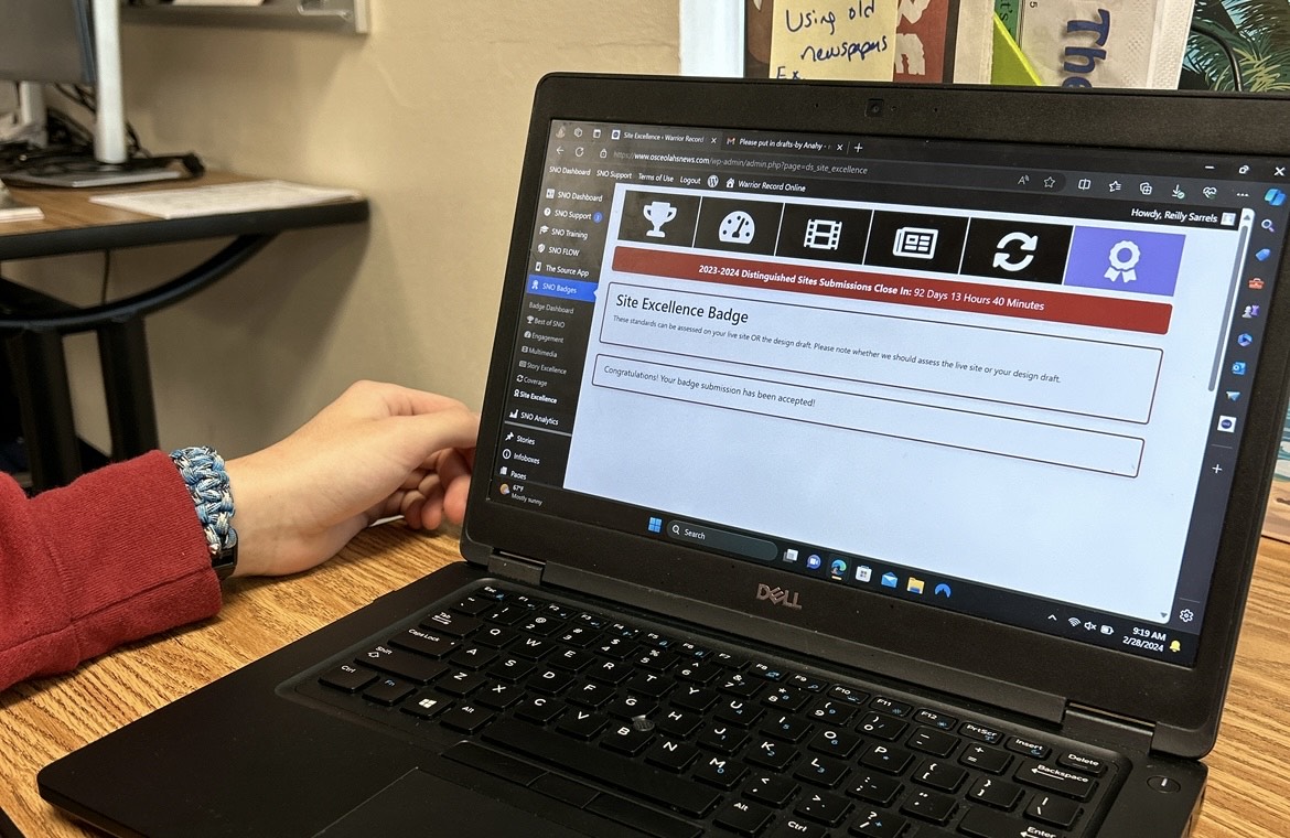 Mrs. Deatley's Journalism class recently earned the Site Excellence Badge, awarded by Student News Online.