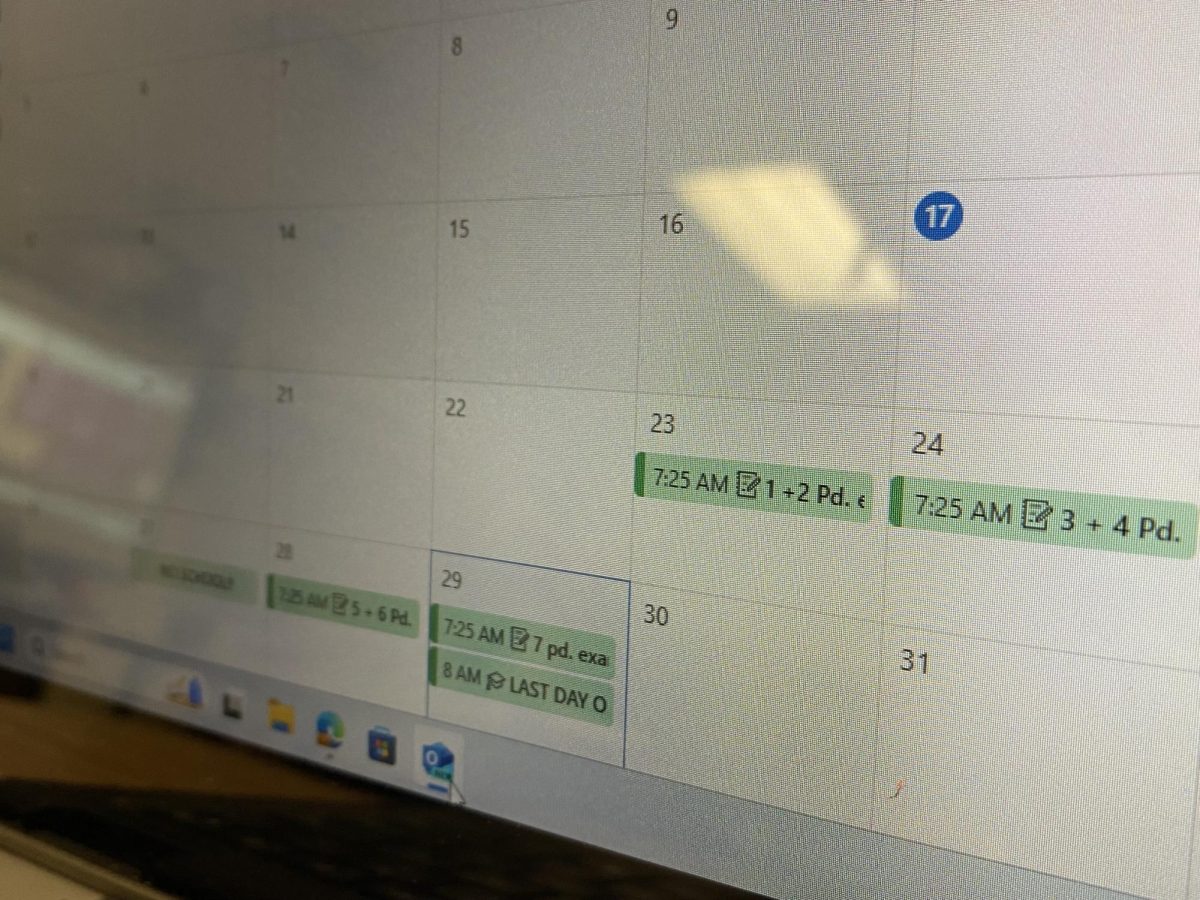 The 2023-2024 school year final exams have been marked on the calendar.