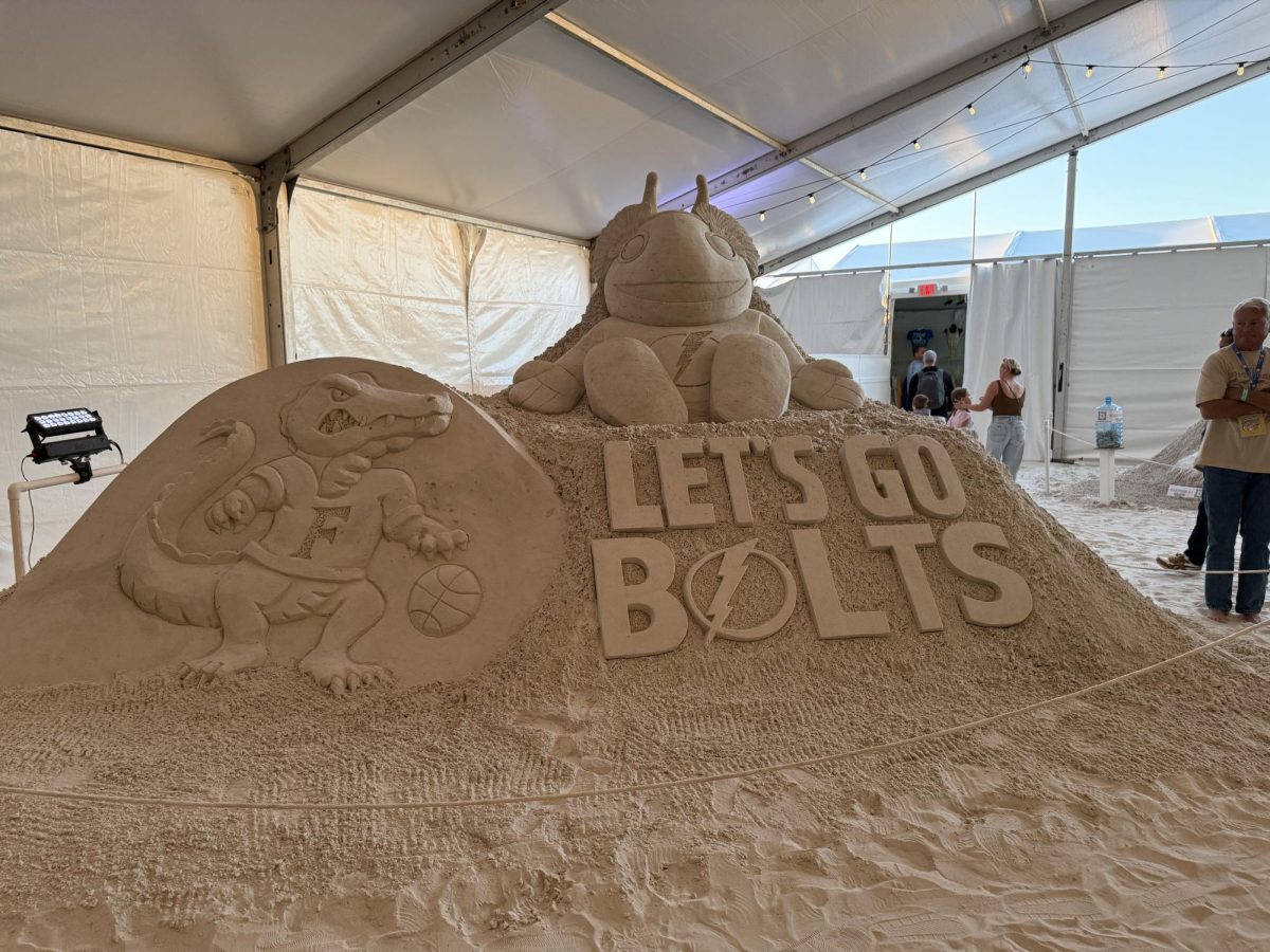 One sculptor displayed their love for Florida by sculpting the Florida Gator and Tampa Bay Lightning Bug.